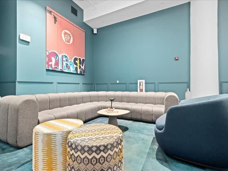 Cozysuites Lavish 1Br, Downtown Питтсбург Экстерьер фото